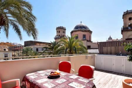 Magic Atico In The Heart Of The Old Town Apartment Alicante Luaran gambar
